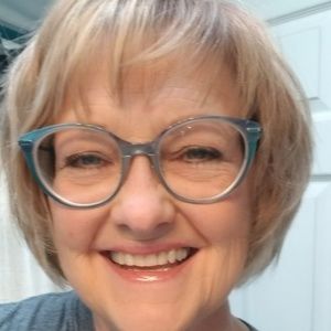 Meet your Posher, Beth